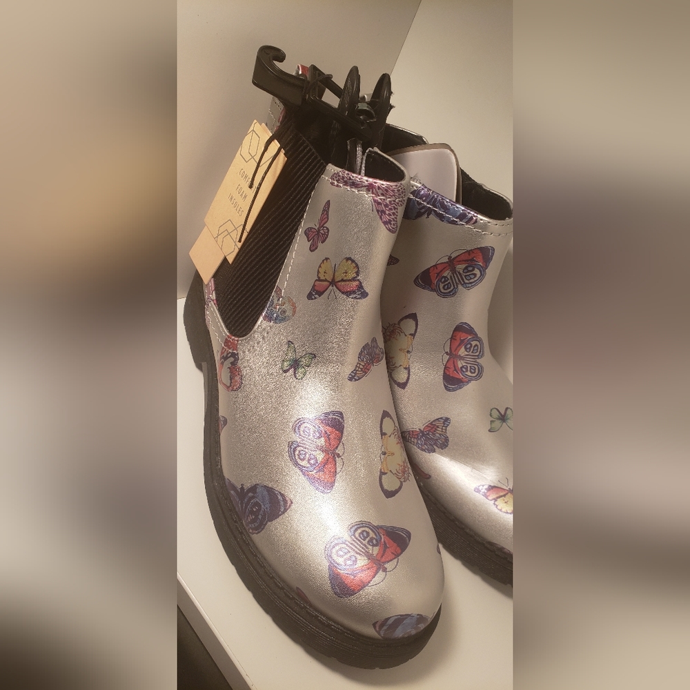 Butterfly Boots from Madden NYC GMG MNYC JBEAU BUTTERFLY
